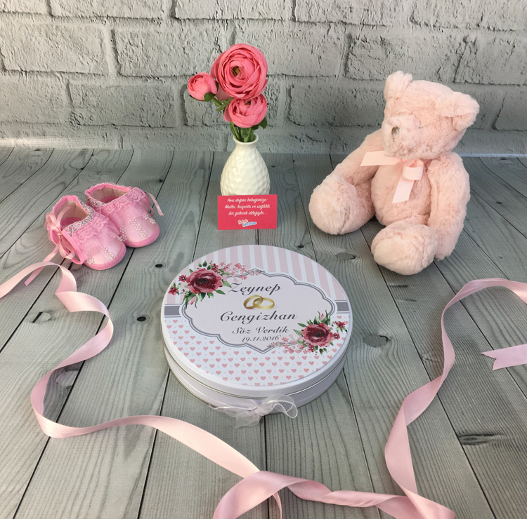 soz cikolatasi - gul yuzuklu metal kutu100 ad cikolatali