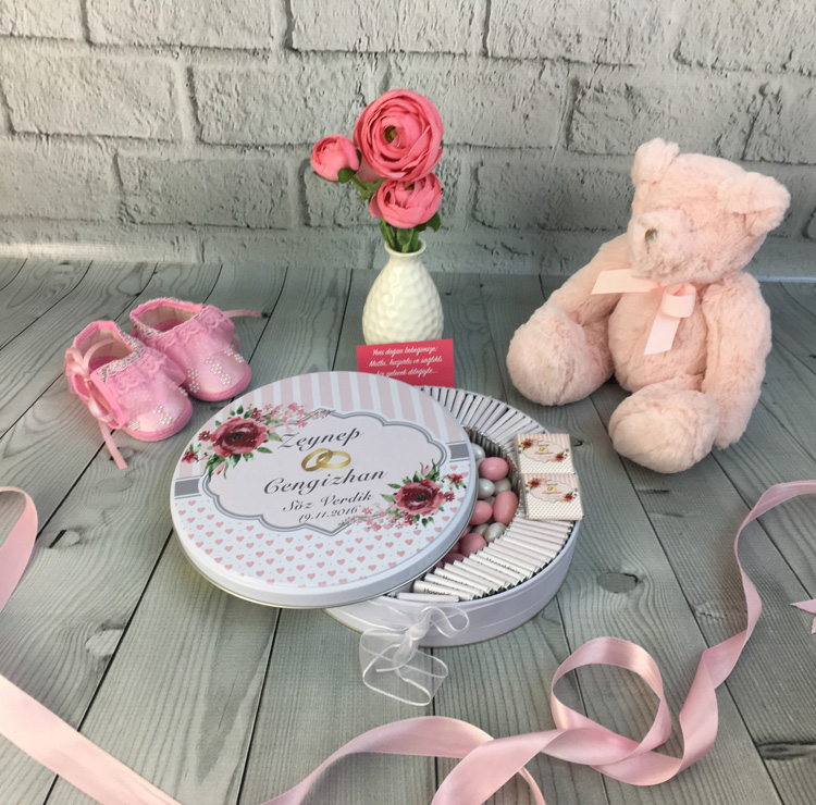 soz cikolatasi - gul yuzuklu metal kutu70 ad cikolata  400 gr draje